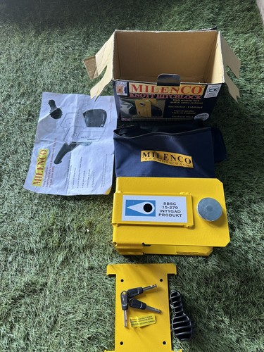 Milenco knott hitchlock sold - knott,